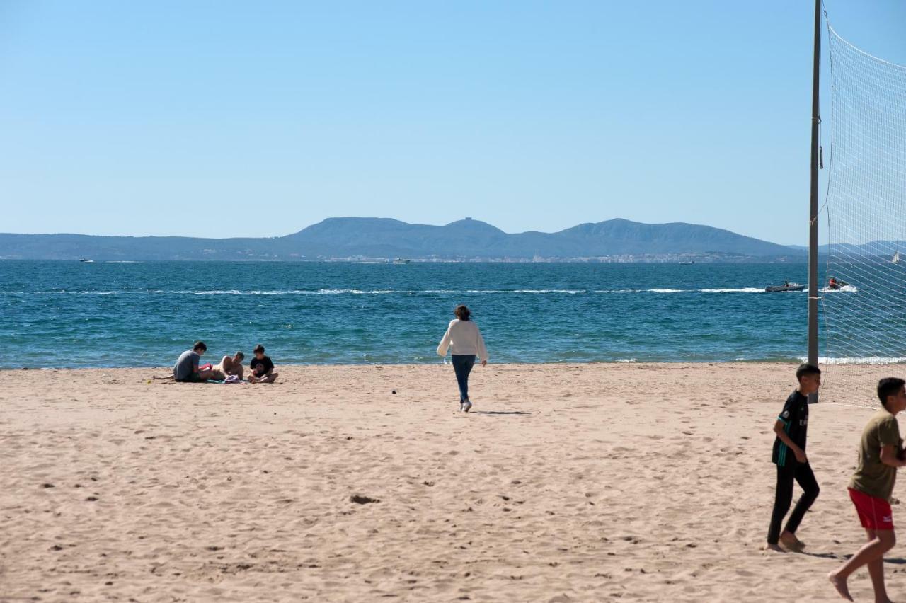 Apartamento A Pie De Playa, Climatizado Y Parking Roses Esterno foto